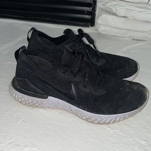 COPY - Nike Men’s Epic React size 10